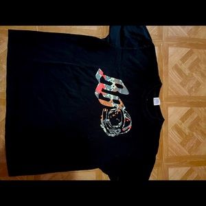 Worn 2x BBC shirt price negotiable.     Features: no stains